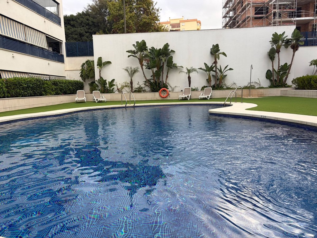 3 Bed Middle Floor Apartment in Estepona