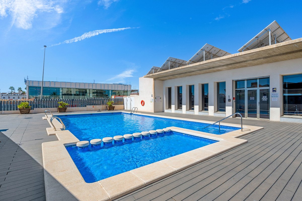 2 Bed Ground Floor Apartment in Los Dolses
