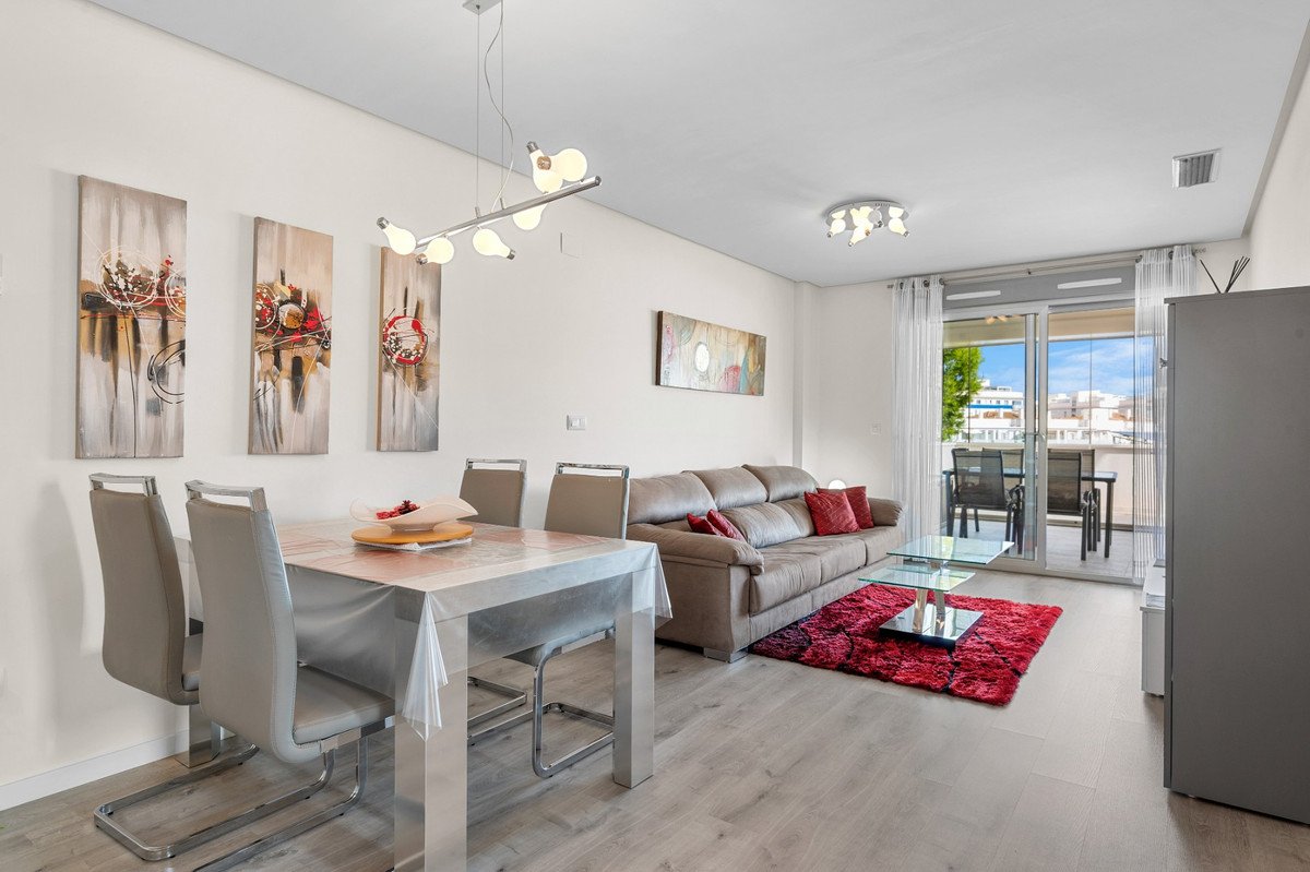 2 Bed Ground Floor Apartment in Los Dolses