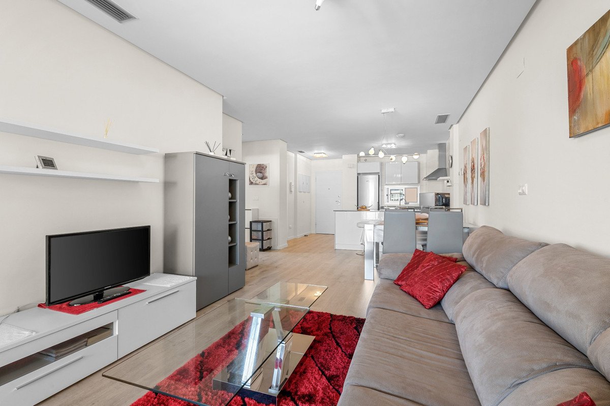 2 Bed Ground Floor Apartment in Los Dolses