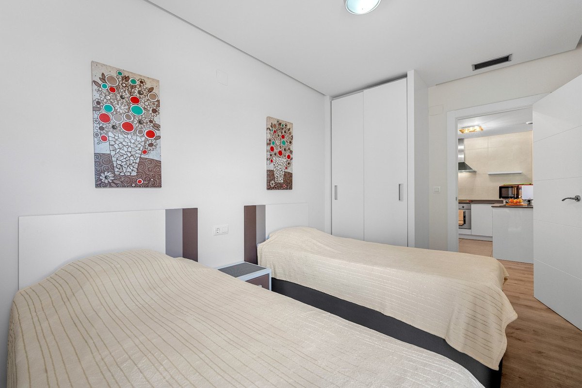 2 Bed Ground Floor Apartment in Los Dolses