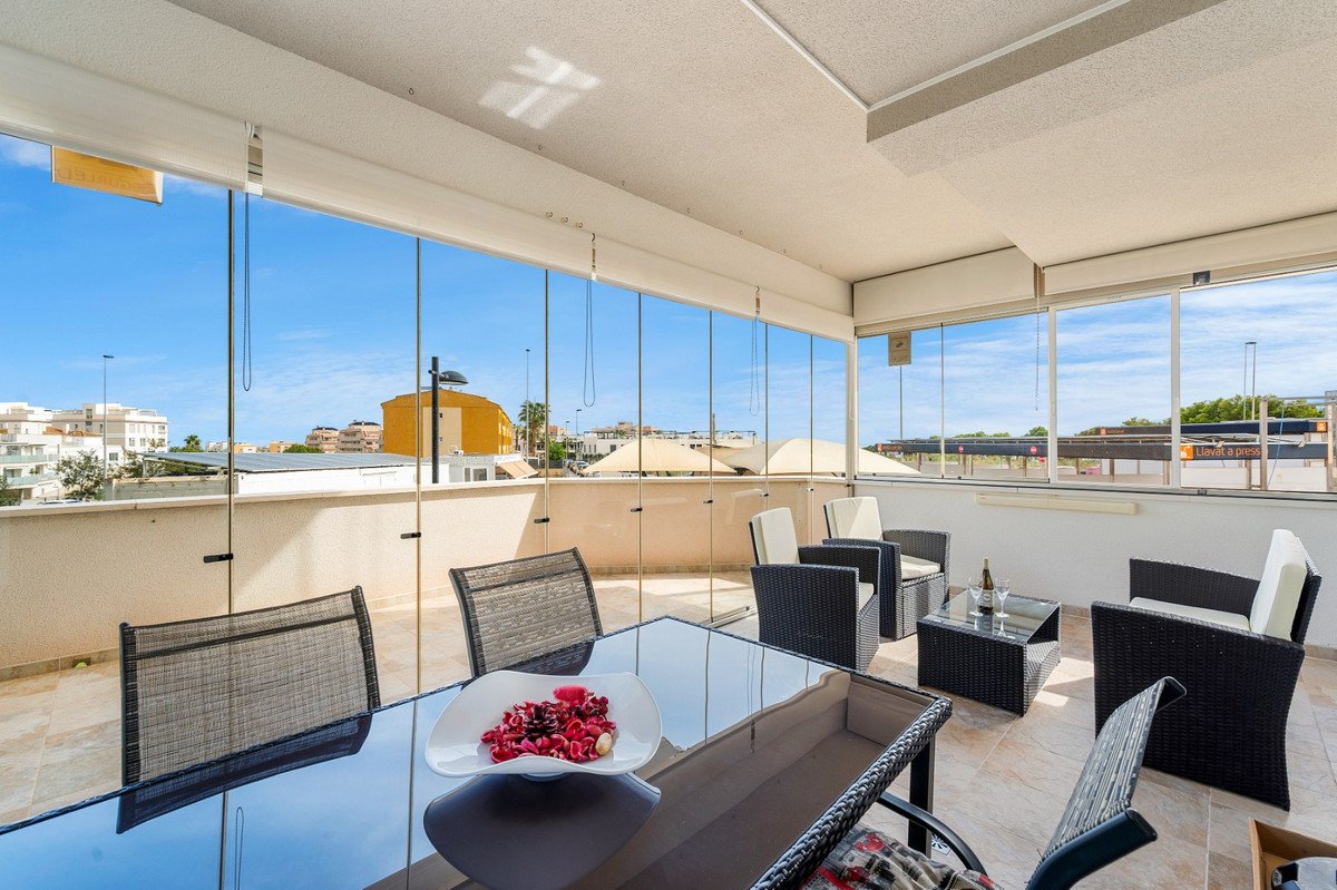 2 Bed Ground Floor Apartment in Los Dolses