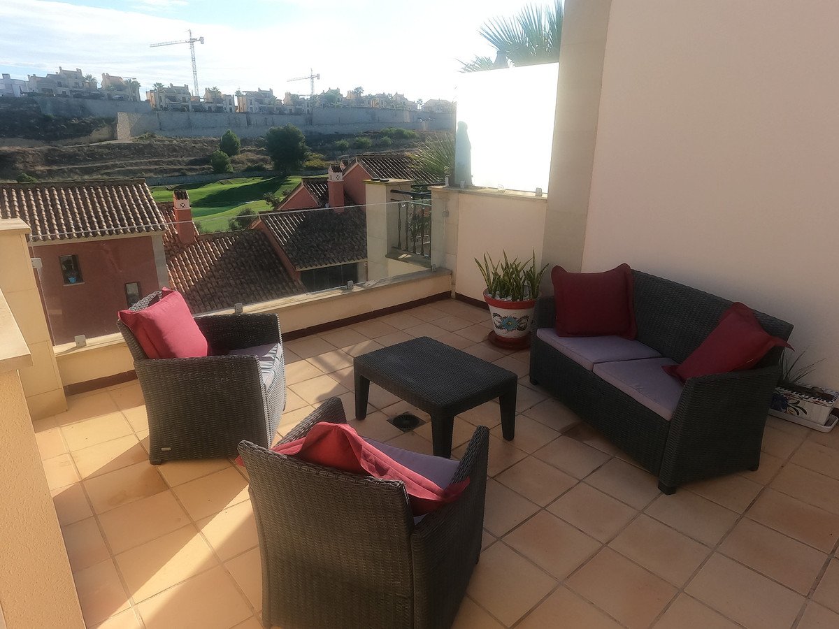 2 Bed Bungalow in La Finca Golf