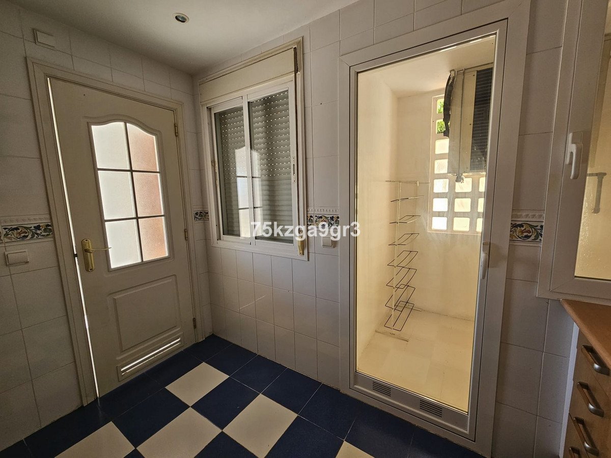 2 Bed Ground Floor Apartment in Calahonda