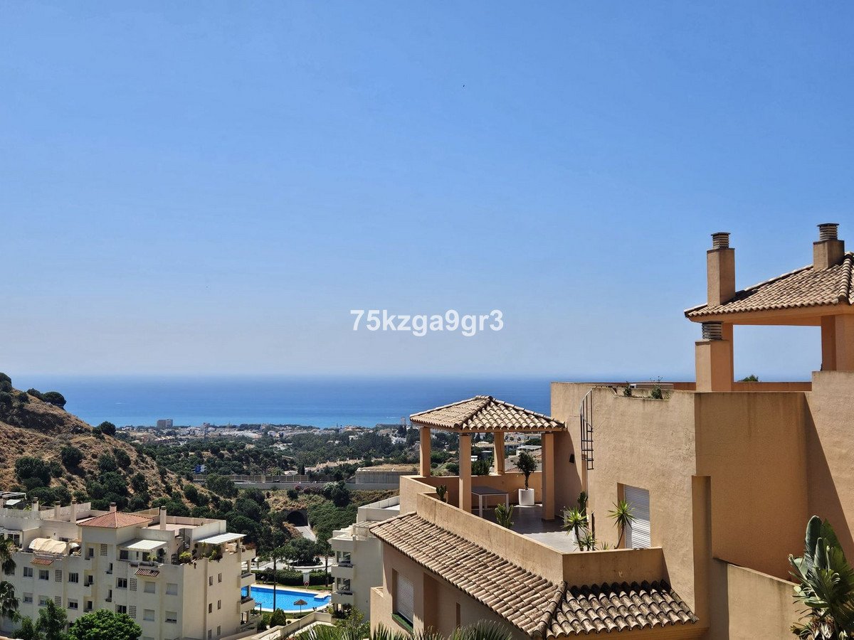 2 Bed Ground Floor Apartment in Calahonda