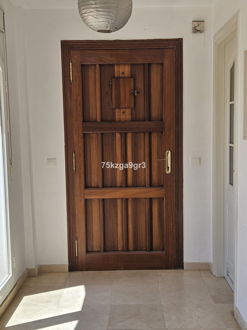 2 Bed Ground Floor Apartment in Calahonda
