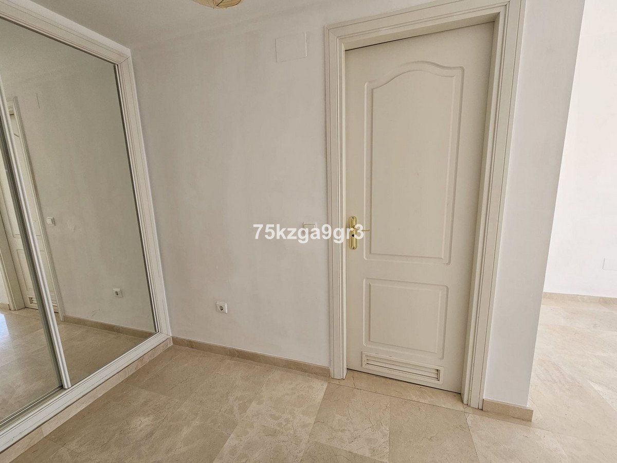 2 Bed Ground Floor Apartment in Calahonda