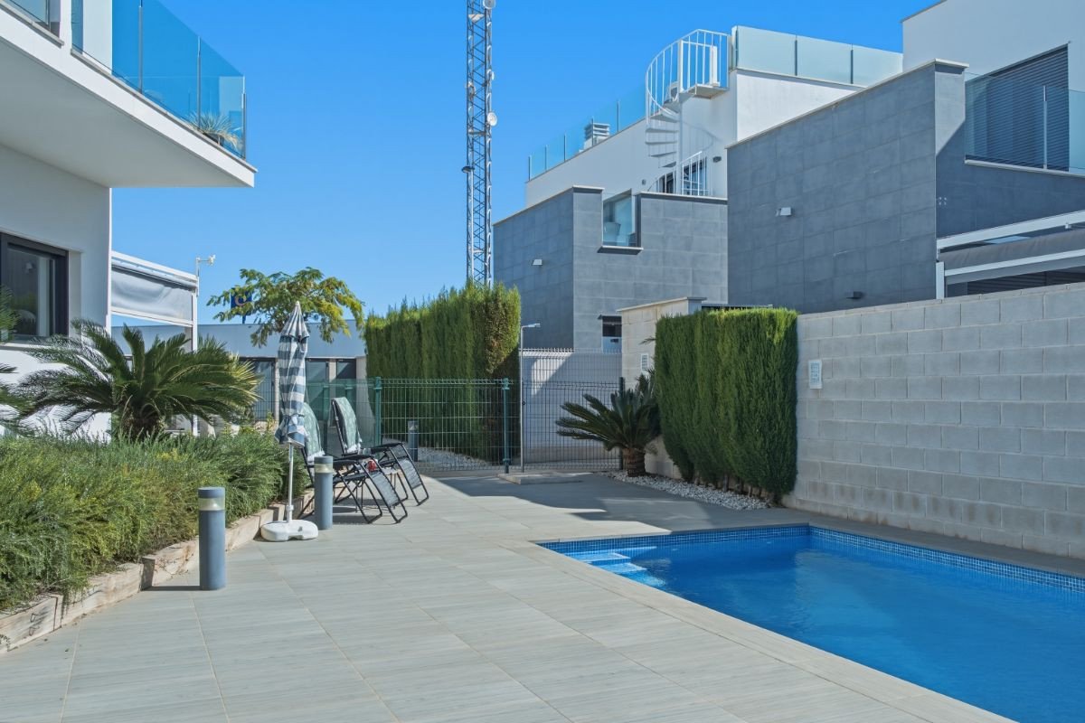 2 Bed Ground Floor Apartment in Punta Prima