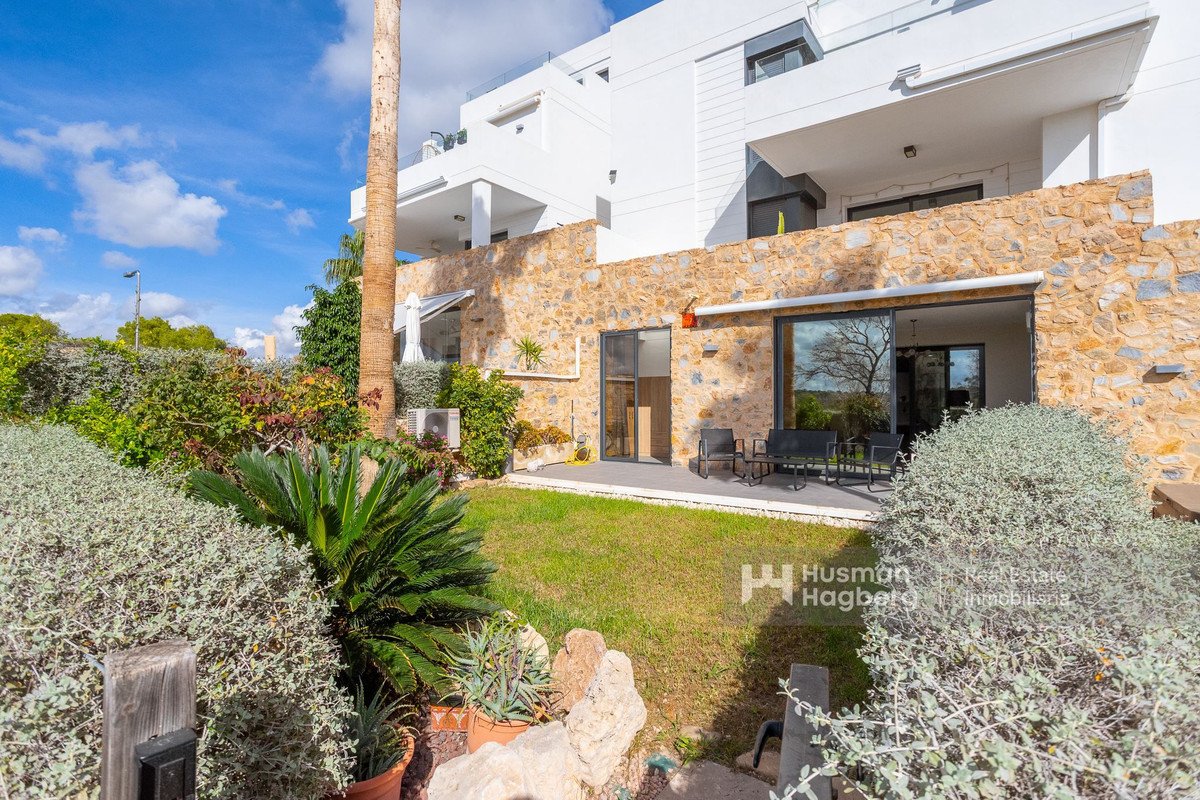 2 Bed Middle Floor Apartment in Campoamor