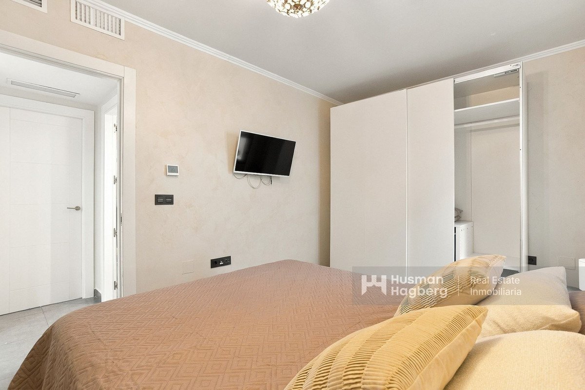 2 Bed Middle Floor Apartment in Campoamor