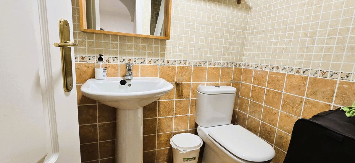 2 Bed Ground Floor Apartment in Elviria