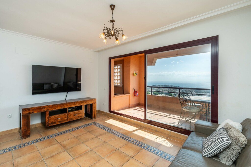 2 Bed Duplex in Calahonda
