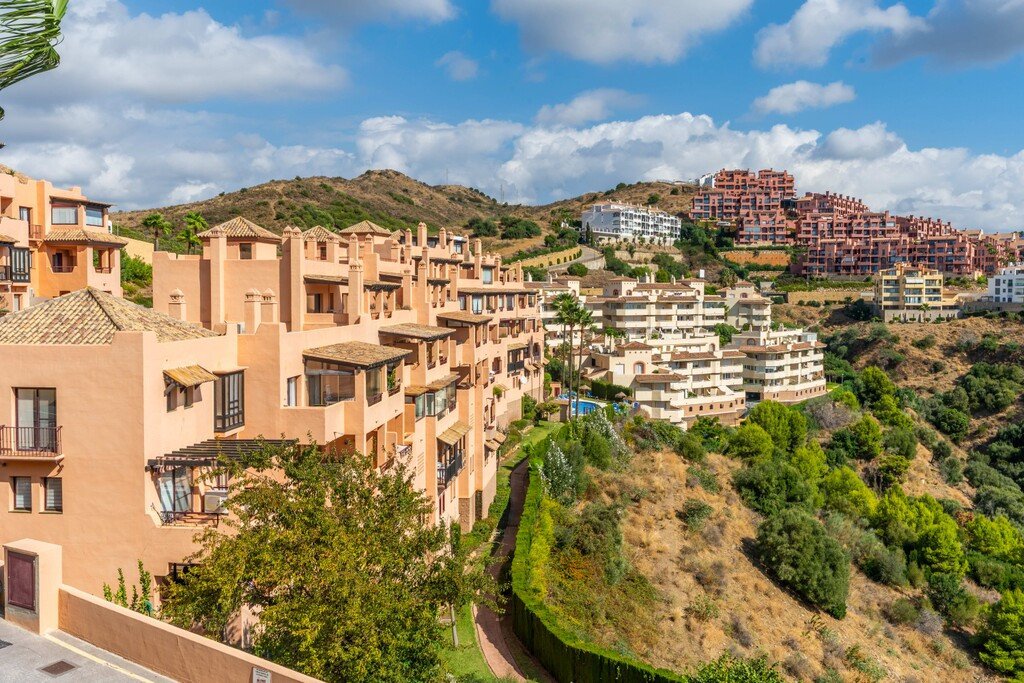 2 Bed Duplex in Calahonda