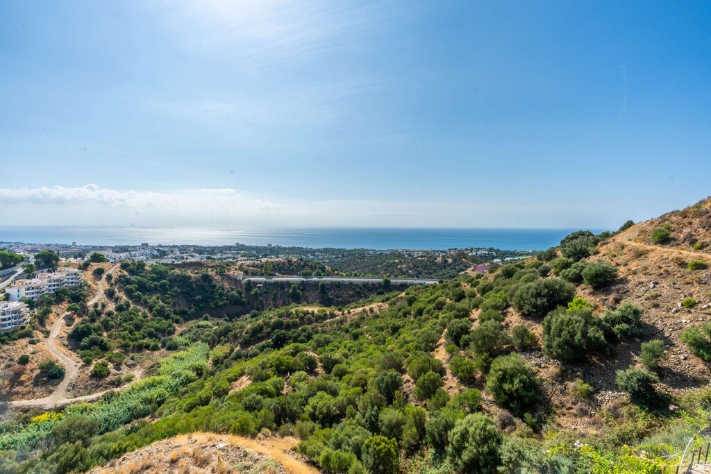 2 Bed Duplex in Calahonda