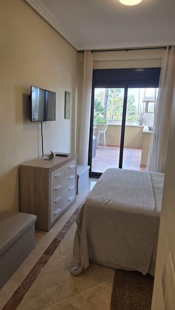 2 Bed Ground Floor Apartment in Sotogrande Marina