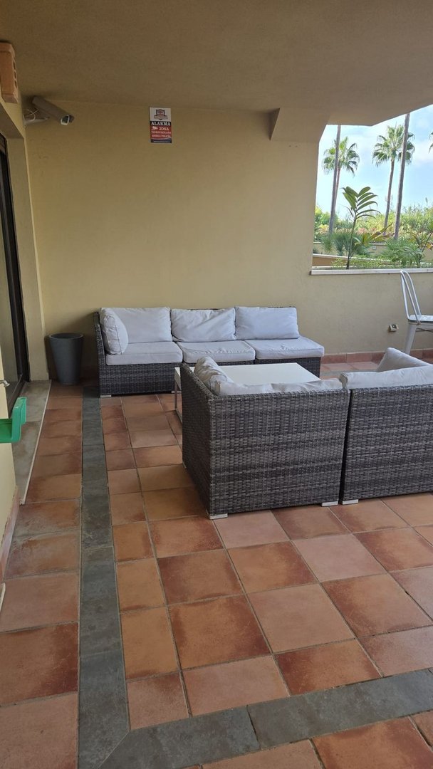 2 Bed Ground Floor Apartment in Sotogrande Marina