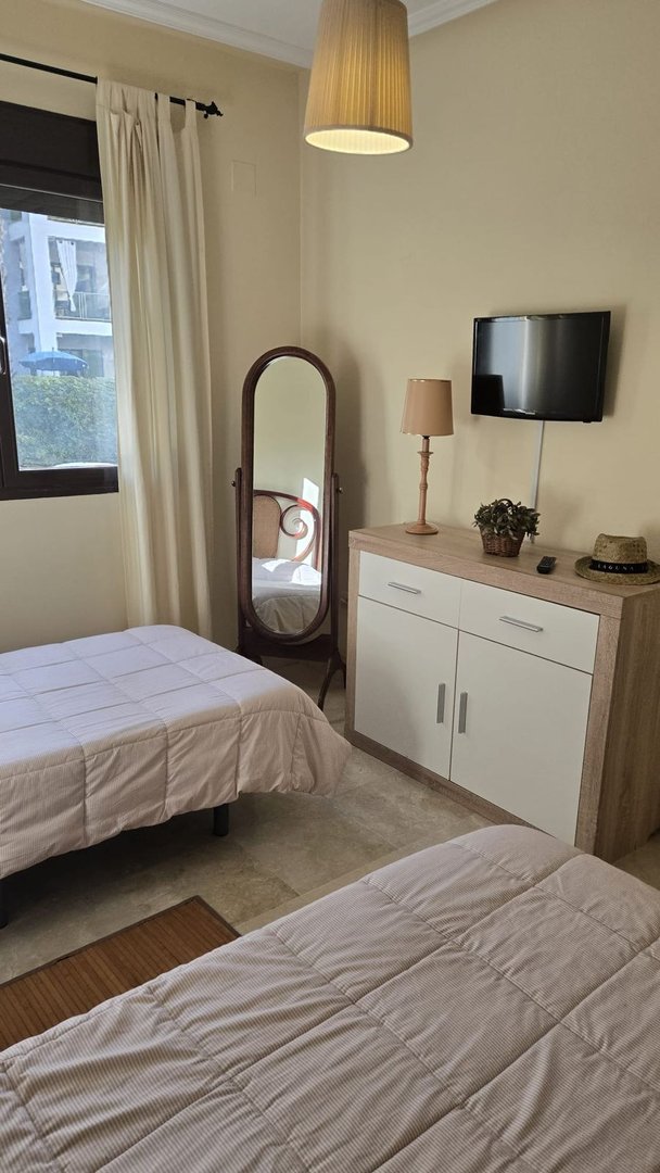 2 Bed Ground Floor Apartment in Sotogrande Marina
