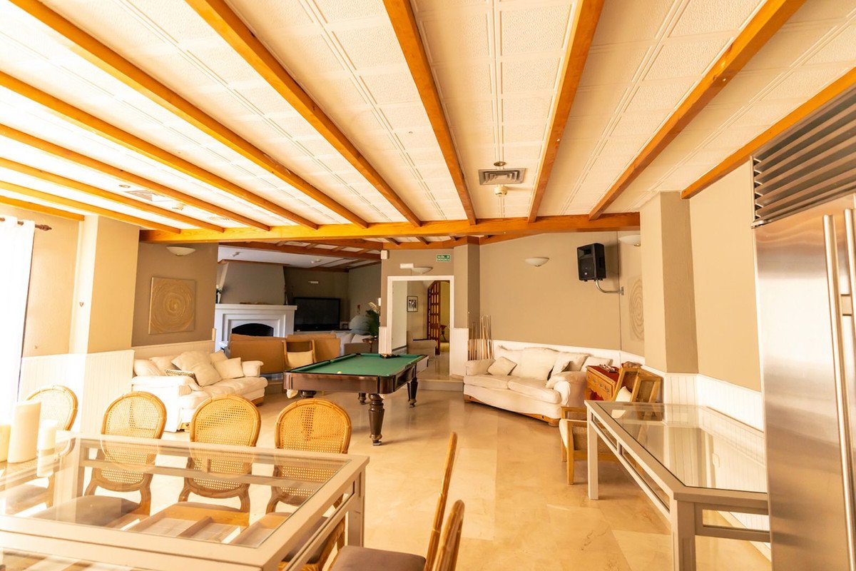 3 Bed Ground Floor Apartment in Nueva Andalucía