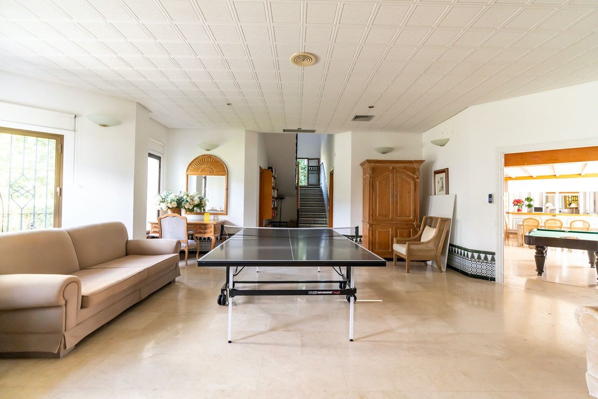 3 Bed Ground Floor Apartment in Nueva Andalucía