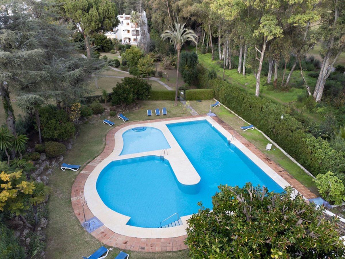 3 Bed Ground Floor Apartment in Nueva Andalucía