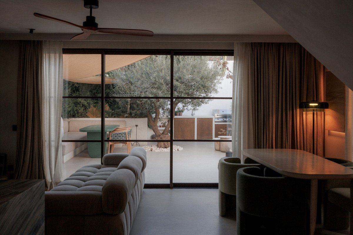 2 Bed Townhouse in Nueva Andalucía