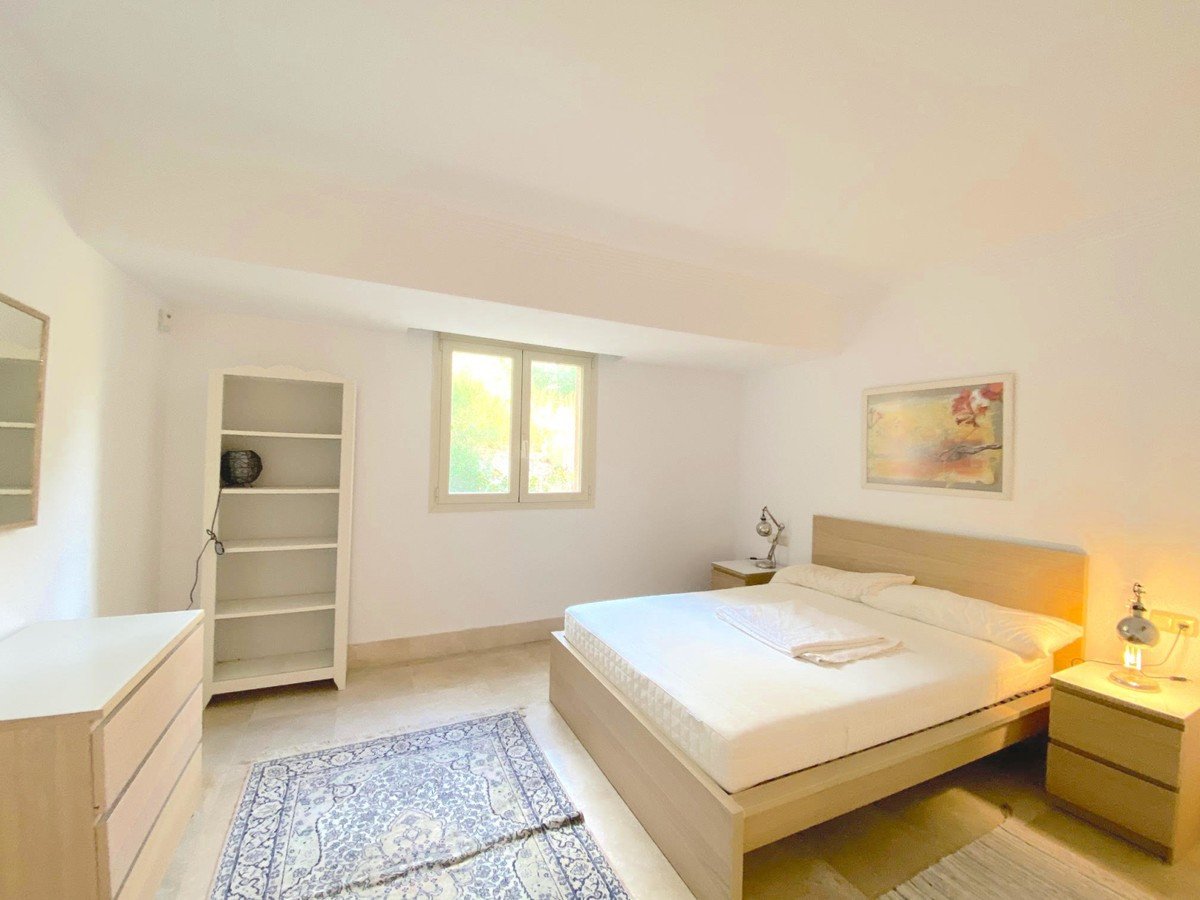 2 Bed Middle Floor Apartment in Río Real