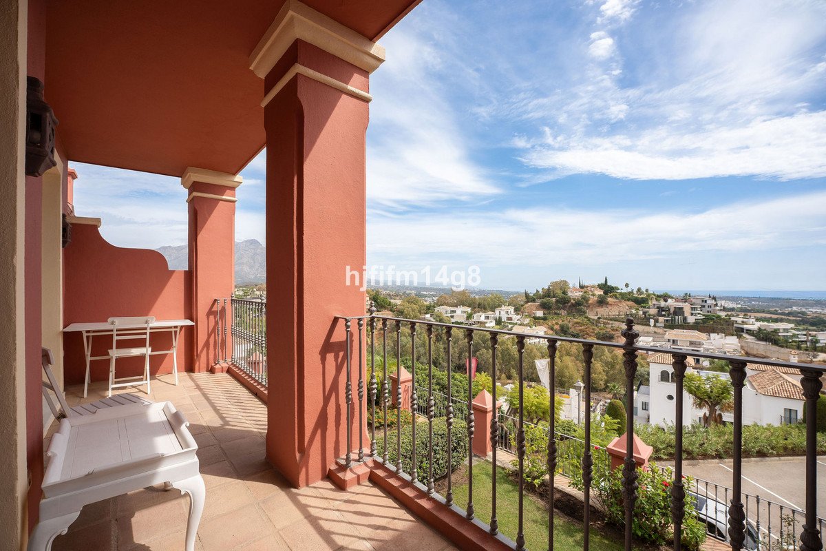3 Bed Townhouse in Monte Halcones