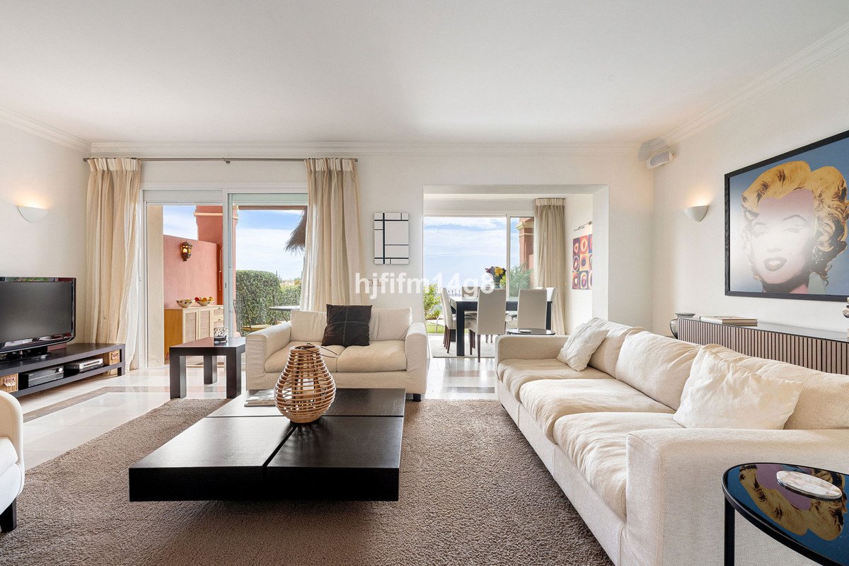 3 Bed Townhouse in Monte Halcones