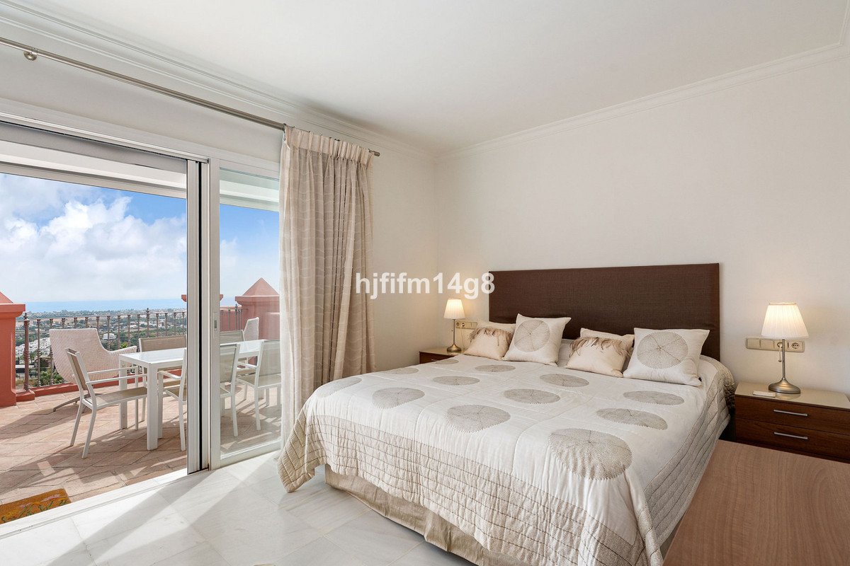 3 Bed Townhouse in Monte Halcones