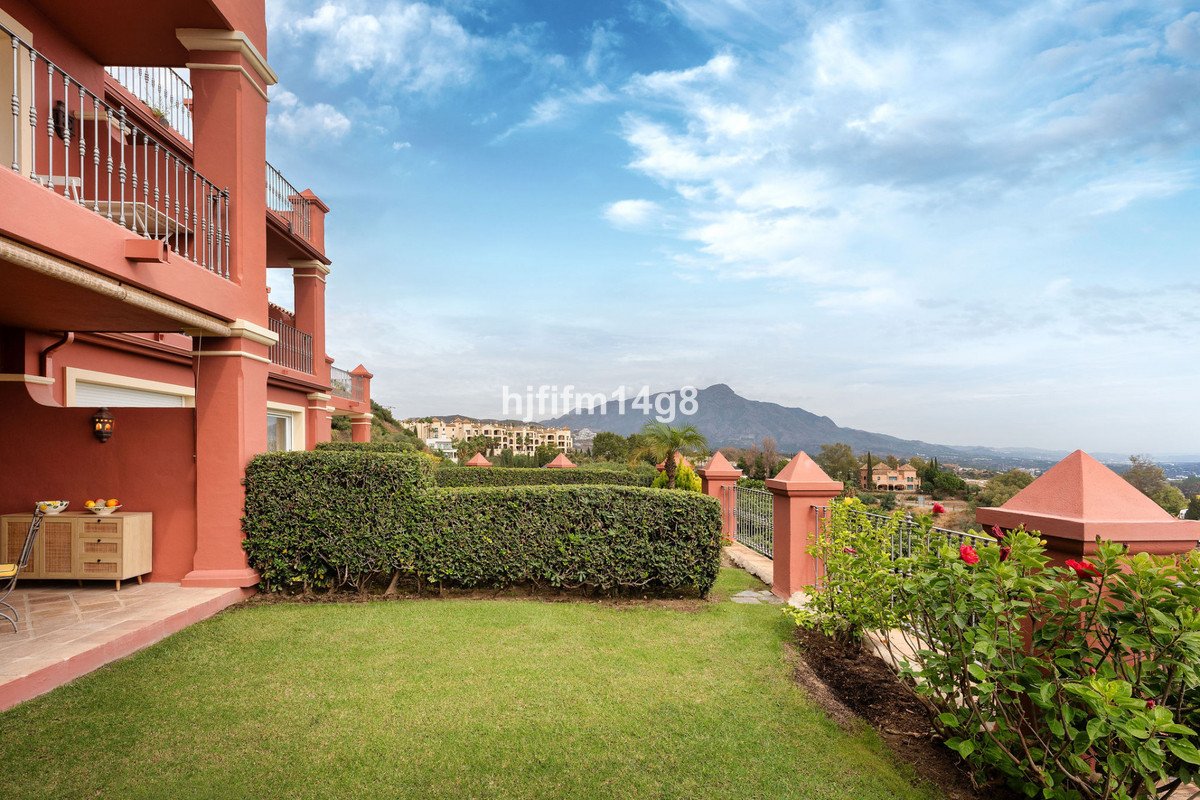 3 Bed Townhouse in Monte Halcones