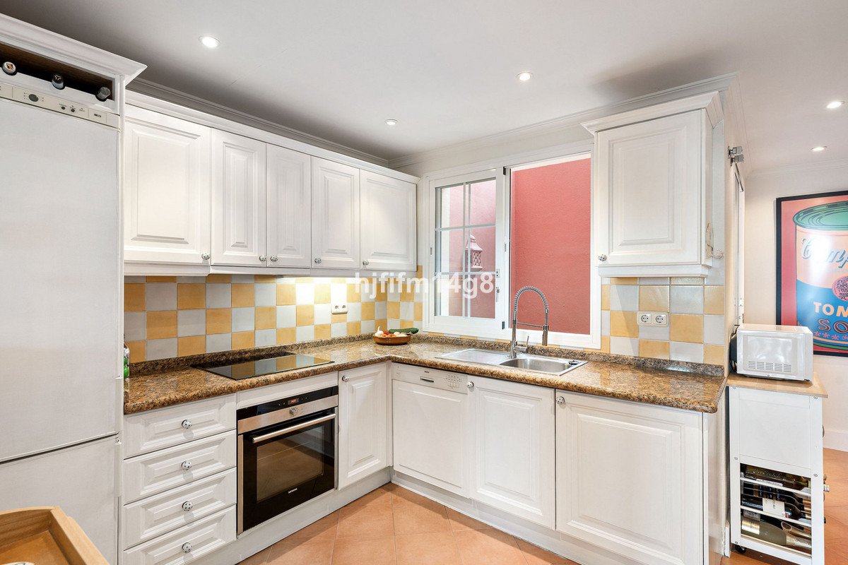 3 Bed Townhouse in Monte Halcones