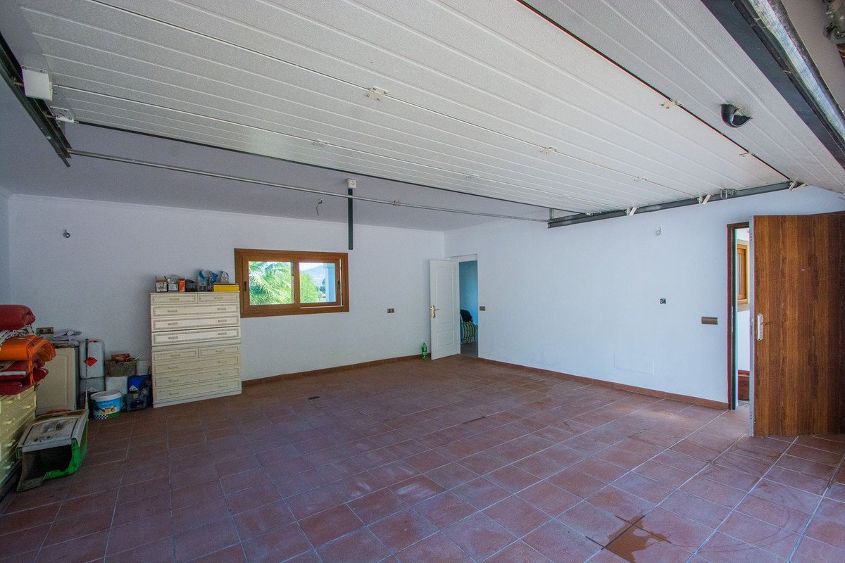 5 Bed Detached Villa in La Cala Golf