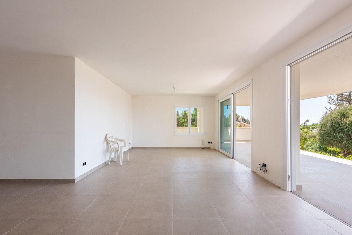 4 Bed Detached Villa in Atalaya