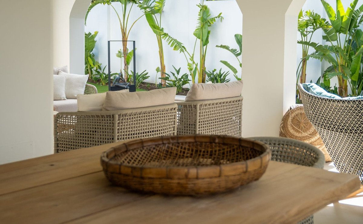5 Bed Detached Villa in Guadalmina Baja