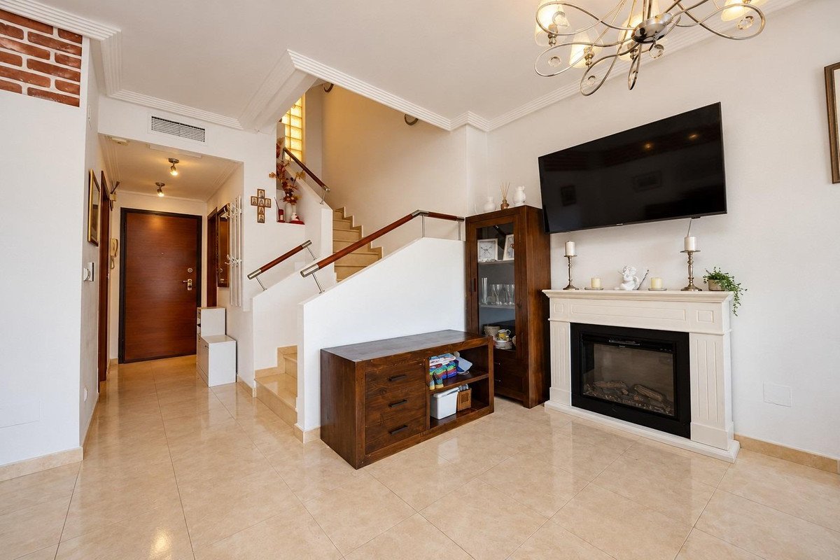 2 Bed Penthouse in Lomas de Cabo Roig