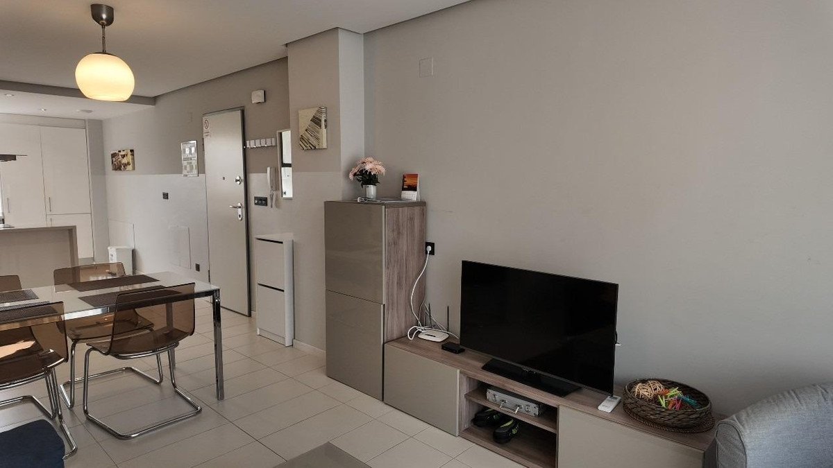 2 Bed Ground Floor Apartment in Orihuela Costa