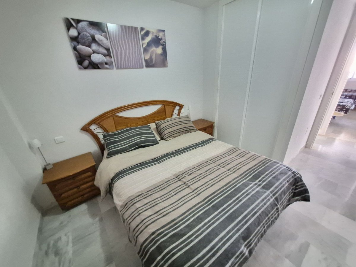 3 Bed Middle Floor Apartment in Miraflores