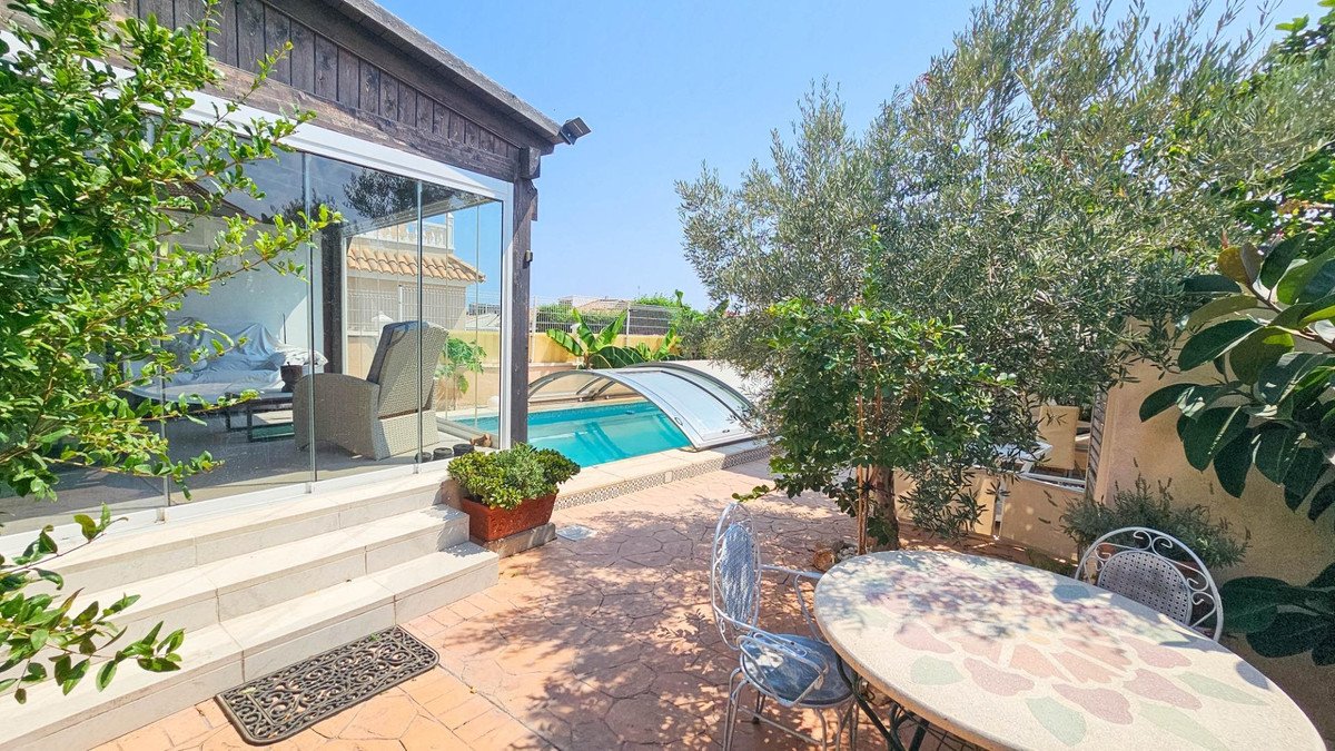 3 Bed Detached Villa in La Zenia