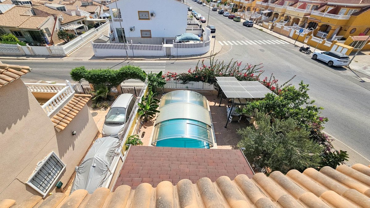 3 Bed Detached Villa in La Zenia