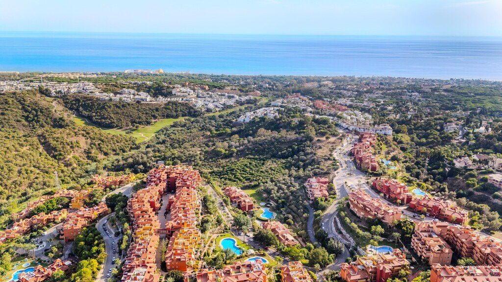 2 Bed Penthouse Duplex in Reserva de Marbella
