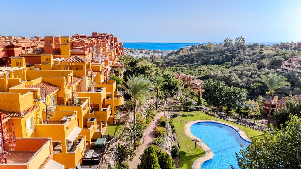 2 Bed Penthouse Duplex in Reserva de Marbella