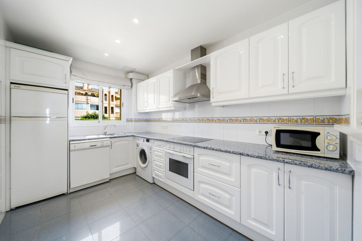 3 Bed Ground Floor Apartment in Calahonda