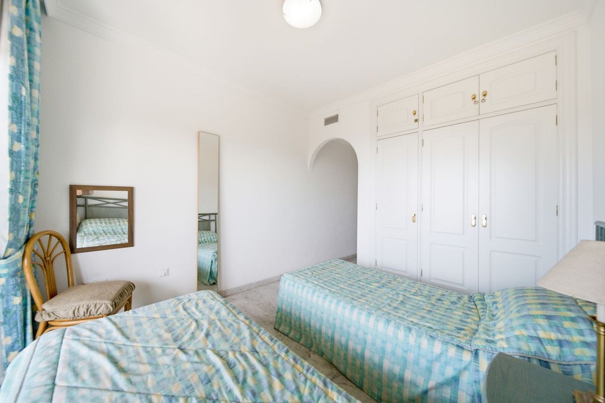 3 Bed Ground Floor Apartment in Calahonda