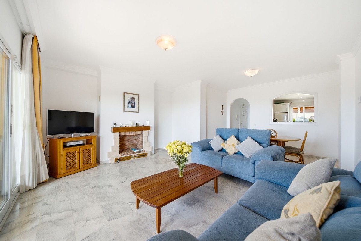 3 Bed Ground Floor Apartment in Calahonda