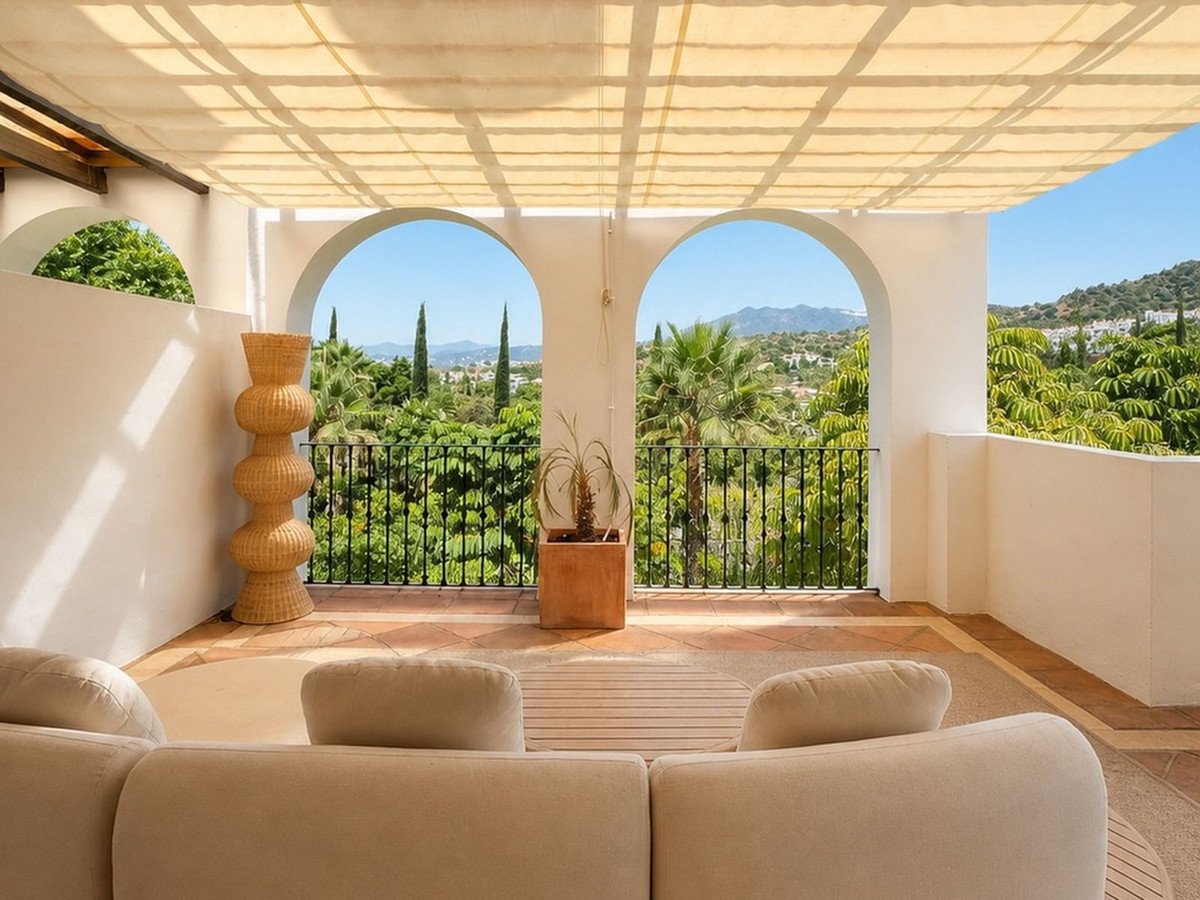 2 Bed Penthouse Duplex in Sierra Blanca