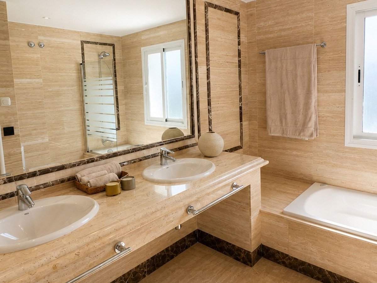 2 Bed Penthouse Duplex in Sierra Blanca