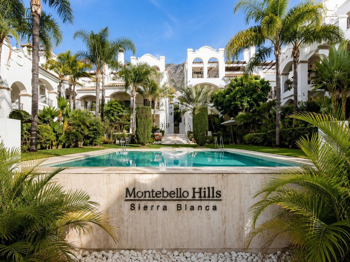 2 Bed Penthouse Duplex in Sierra Blanca