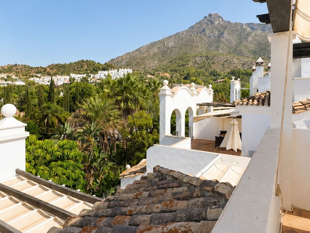 2 Bed Penthouse Duplex in Sierra Blanca