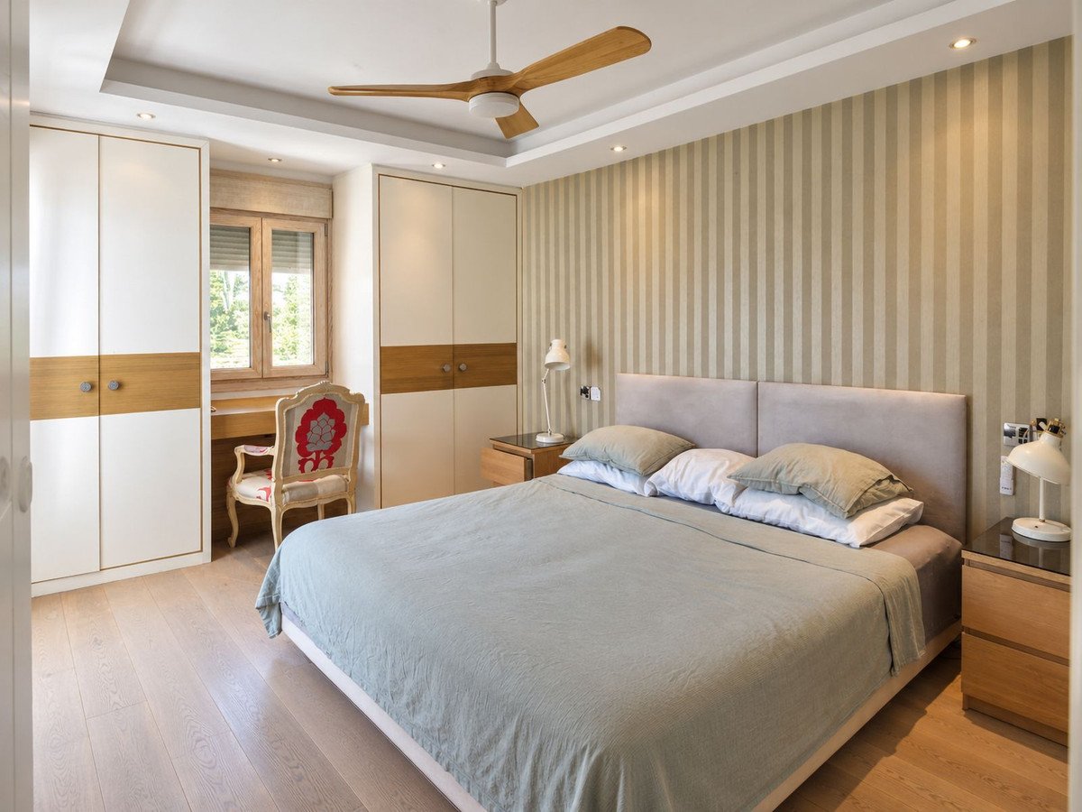 5 Bed Detached Villa in Atalaya