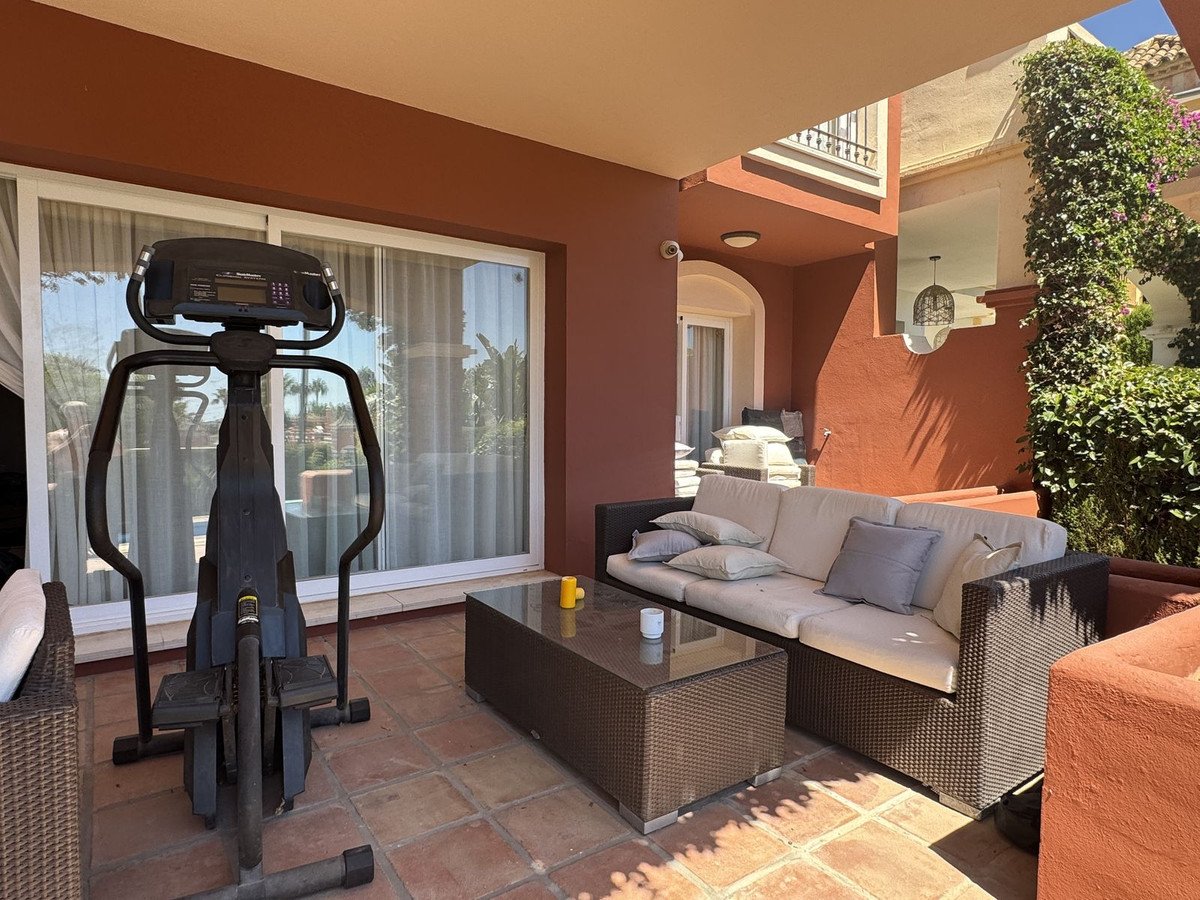 5 Bed Detached Villa in Puerto Banús